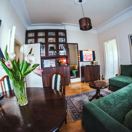 Crown Apartment With Garden View Белград Екстер'єр фото